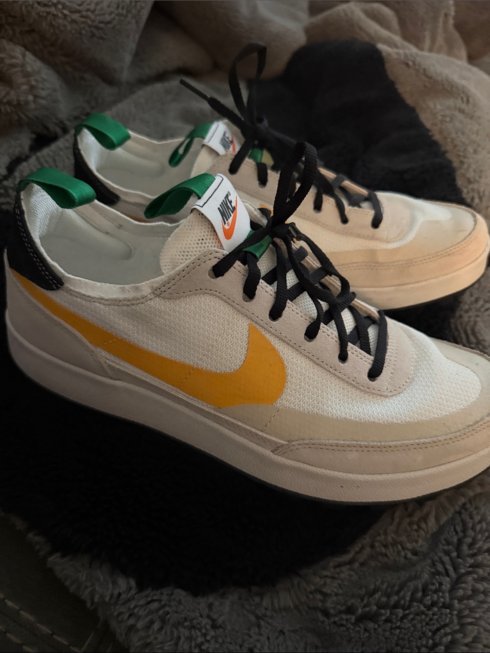 Nike Men's White Sneakers with Yellow Swoosh and Black Laces